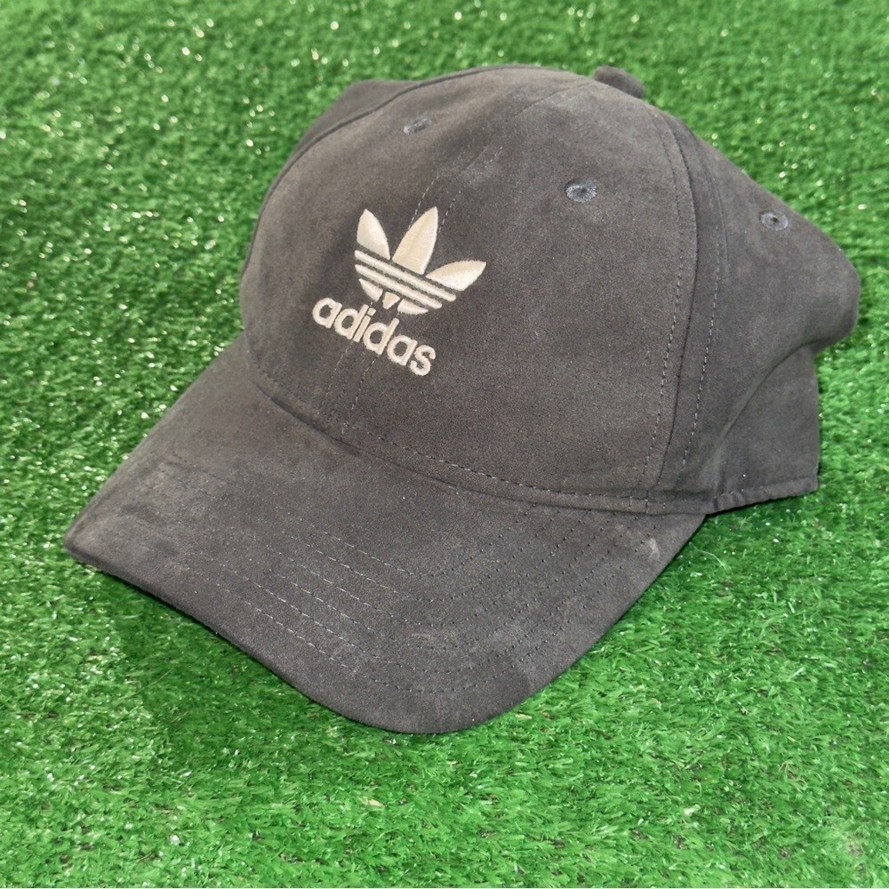 Adidas Gray Trefoil Logo Hat Classic Style Suede Men’s Adjustable Strap